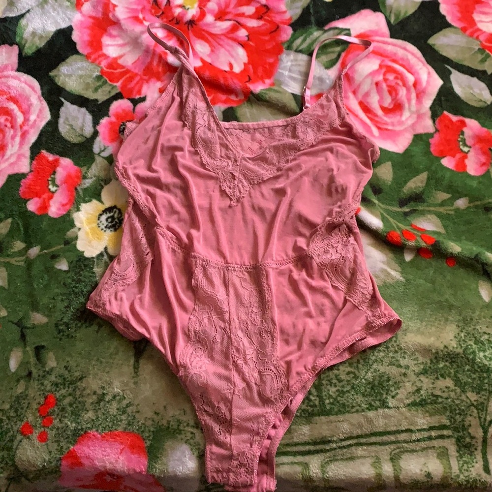 Light pink Lingerie